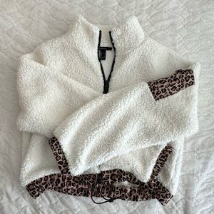 Forever 21 cute sweater!